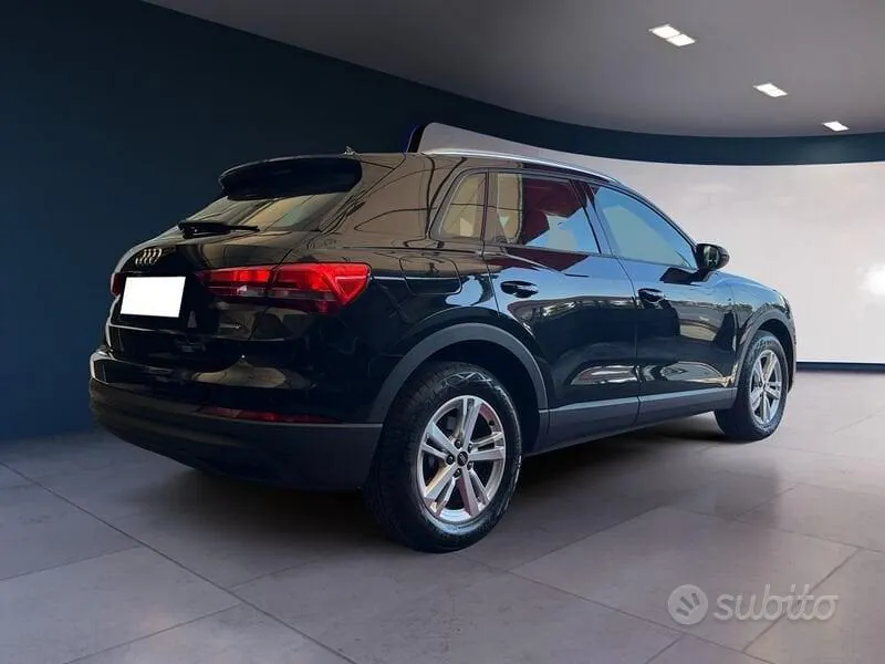 Audi Q3 2022 photo 4