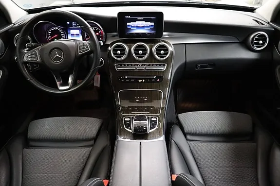 Mercedes-Benz C350 E 2017 photo 3