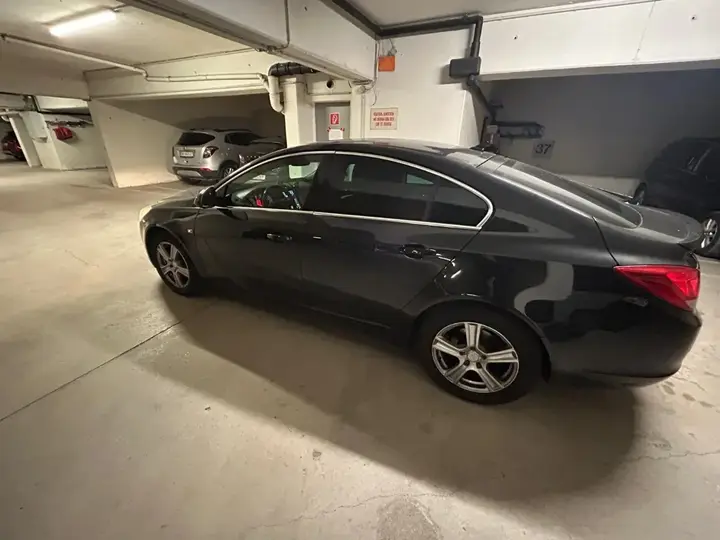 Opel Insignia 2010 photo 2