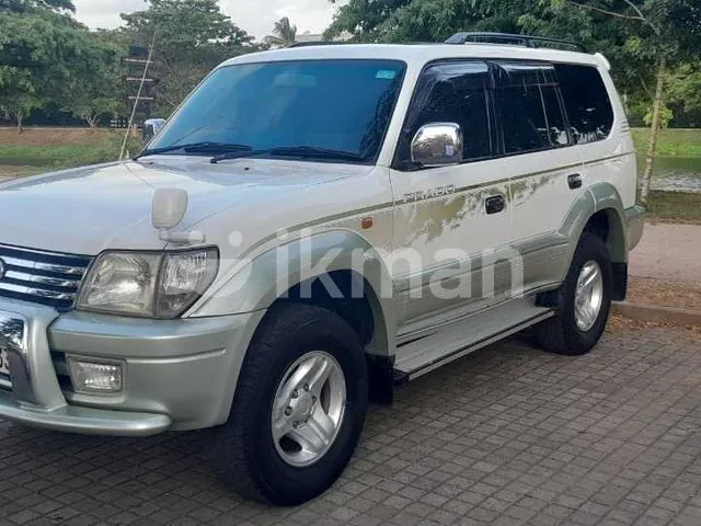 Toyota Land Cruiser
