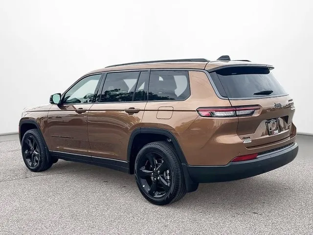 Jeep Grand Cherokee L 2026 photo 5