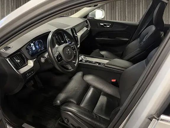 Volvo Xc60 2020 photo 5