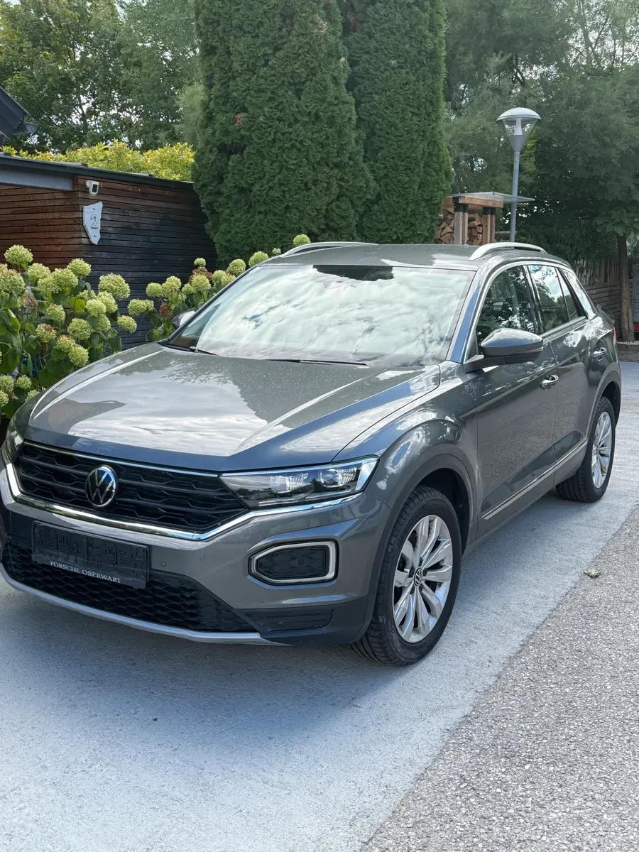 Volkswagen T-Roc 2021 photo 3