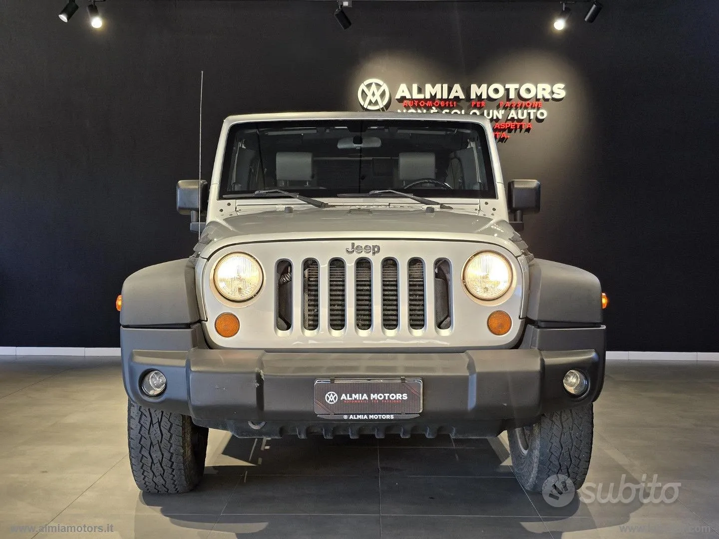 Jeep Wrangler Unlimited 2009 photo 2