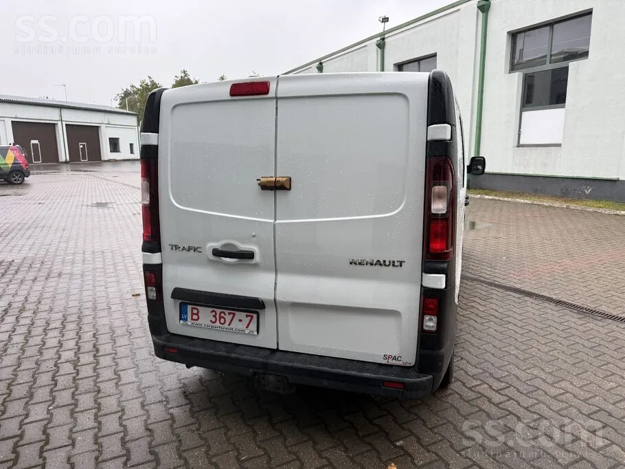 Renault Trafic 2023 photo 5