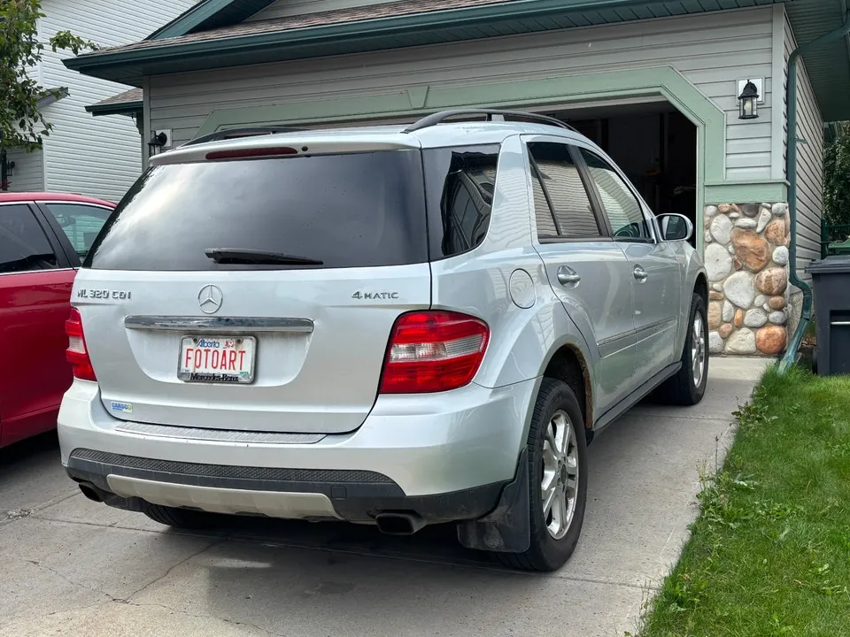 Mercedes-Benz M-Class 2008 photo 2