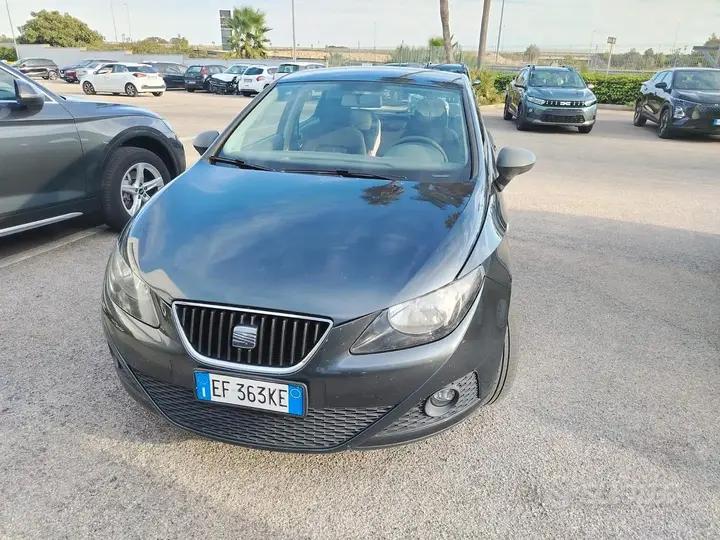 Seat Ibiza 2011 photo 4