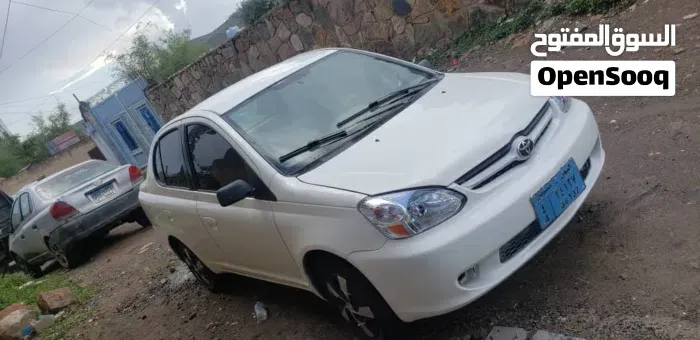 Toyota Echo