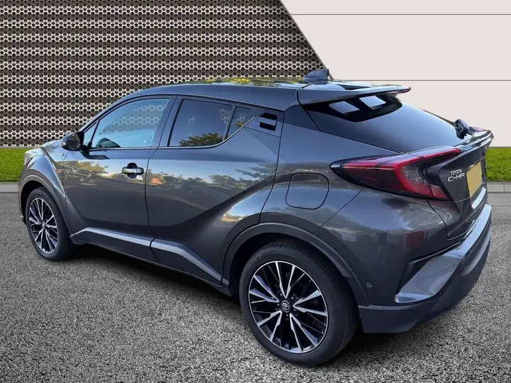 Toyota C-Hr 2019 photo 3