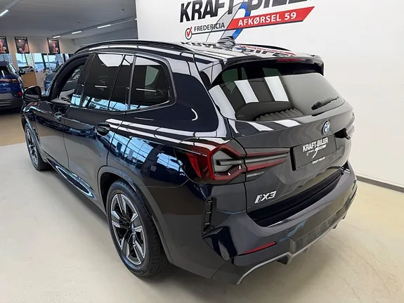 BMW Ix3 2023 photo 3