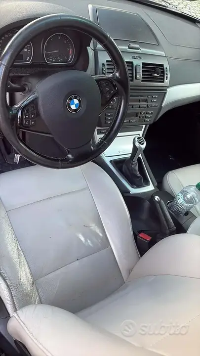 BMW X3 2010 photo 3