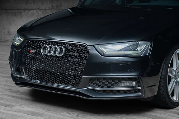 Audi S4 2013 photo 2