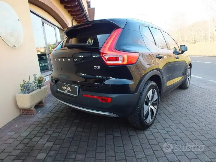 Volvo Xc40 2019 photo 4