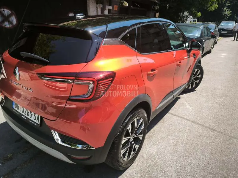 Renault Captur 2023 photo 3
