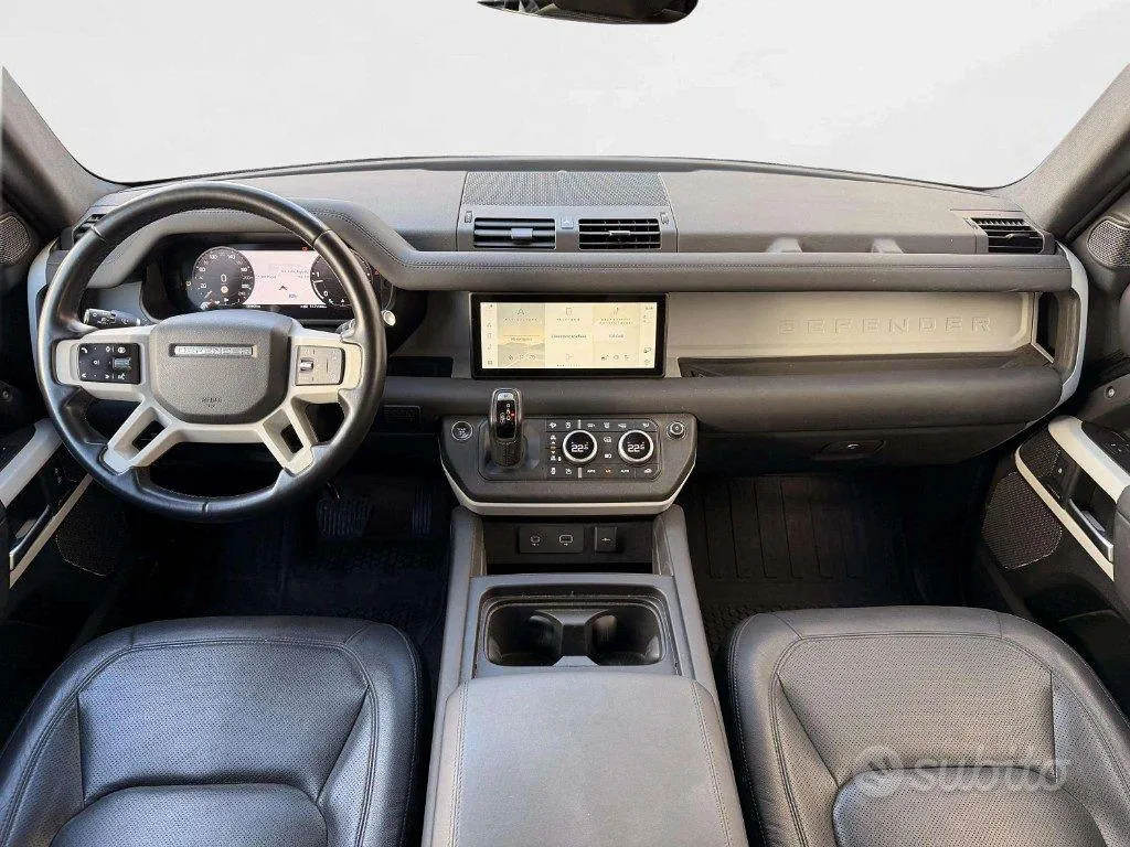Land Rover Defender 2023 photo 5