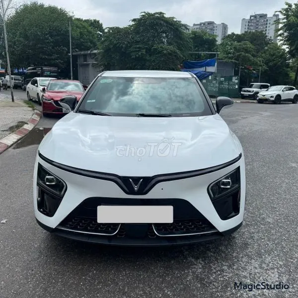 Vinfast Vf7