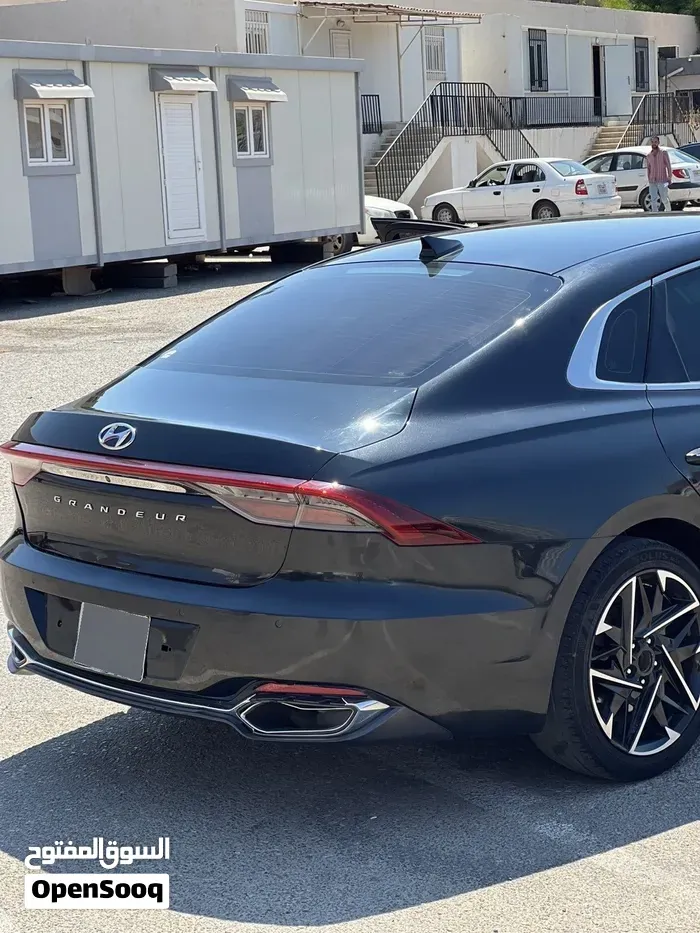Hyundai Azera 2023 photo 4