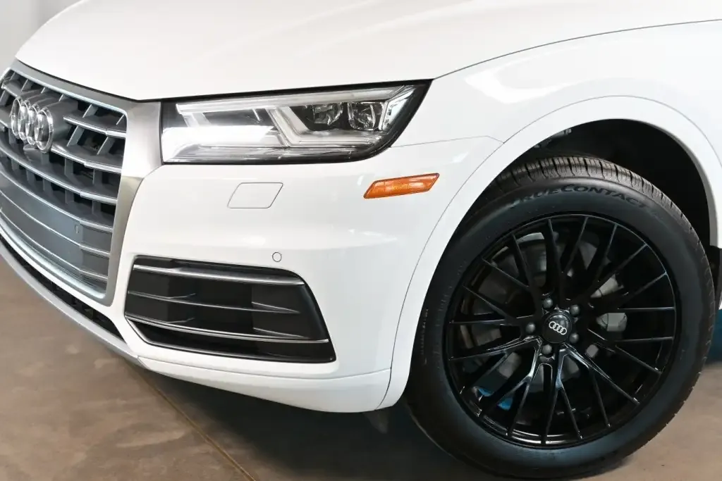 Audi Q5 2018 photo 2