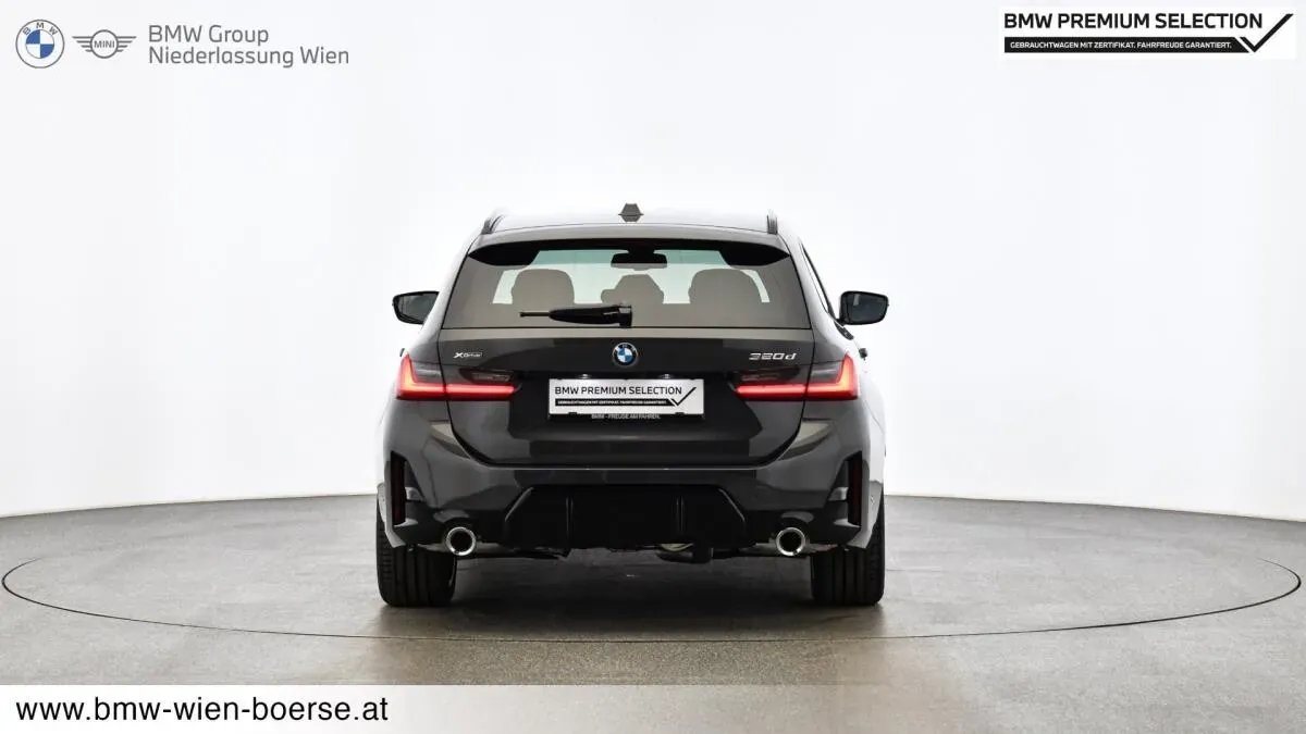 BMW 3 Series 2025 photo 2