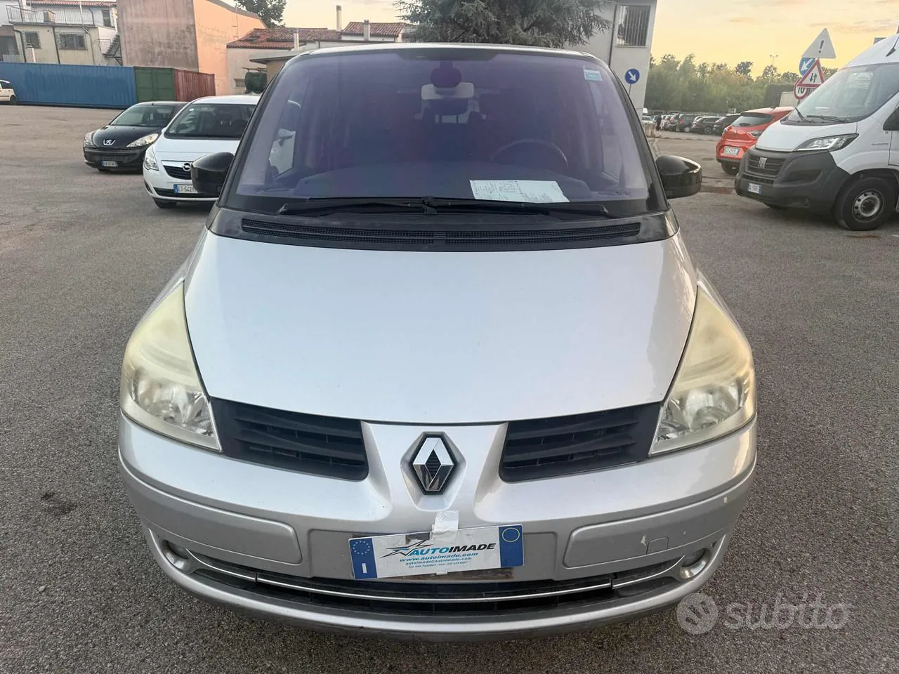 Renault Grand Espace 2012 photo 2