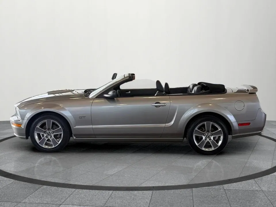 Ford Mustang 2008 photo 3