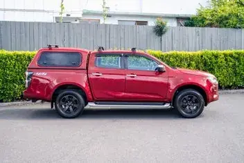 Isuzu D-Max 2021 photo 3