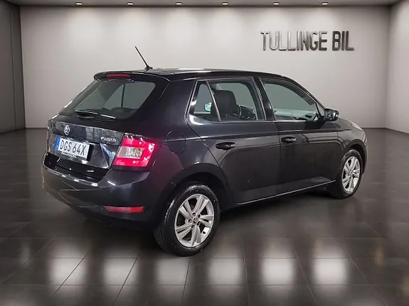 Skoda Fabia 2019 photo 5