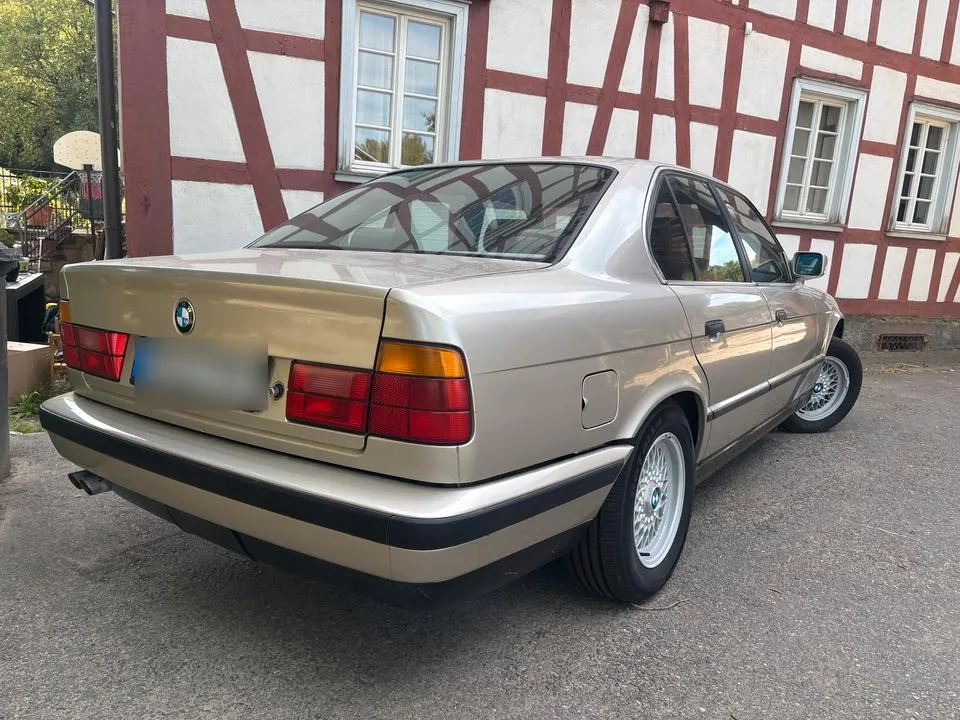 BMW 535I