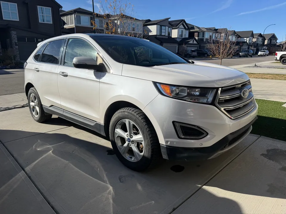 Ford Edge 2016 photo 2