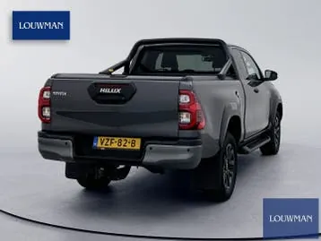 Toyota Hilux 2023 photo 3