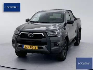 Toyota Hilux 2023 photo 2