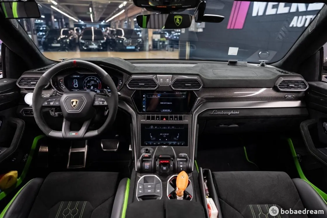 Lamborghini Urus Performante 2024 photo 4