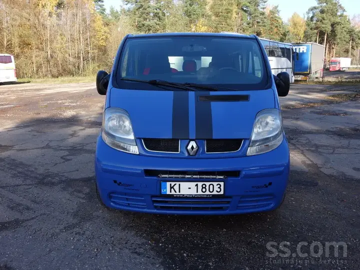 Renault Trafic 2006 photo 3