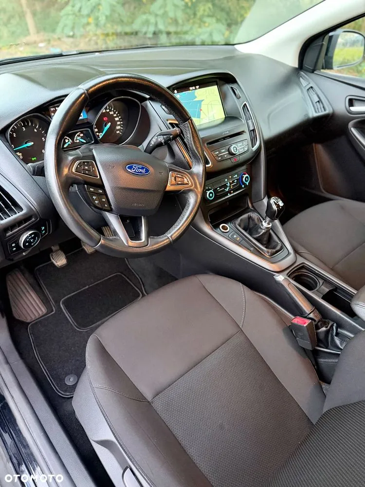 Ford Focus 2018 photo 2