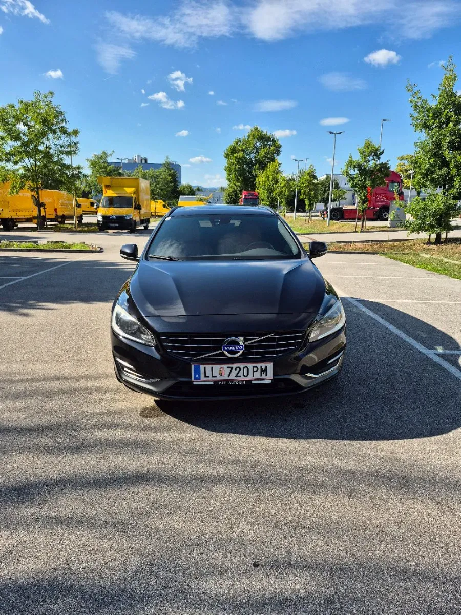 Volvo V60 2014 photo 2