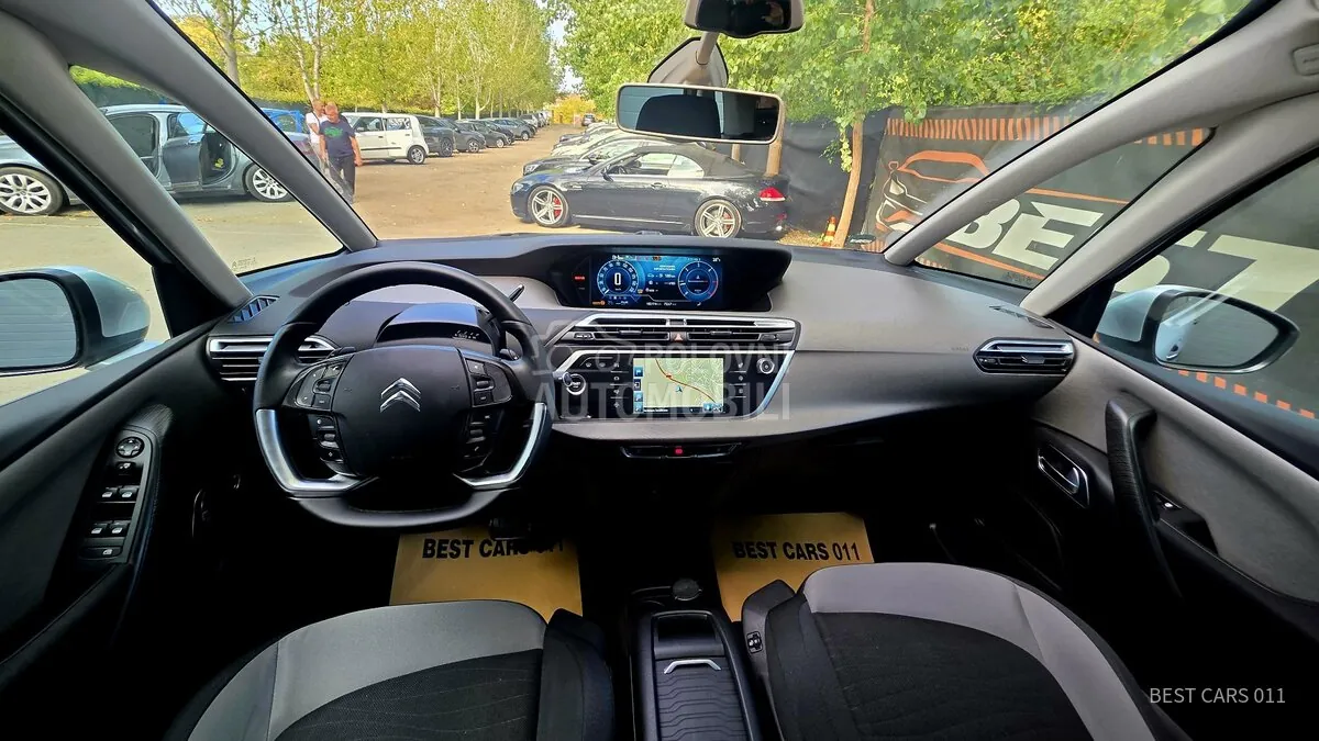 Citroen C4 Picasso 2015 photo 2