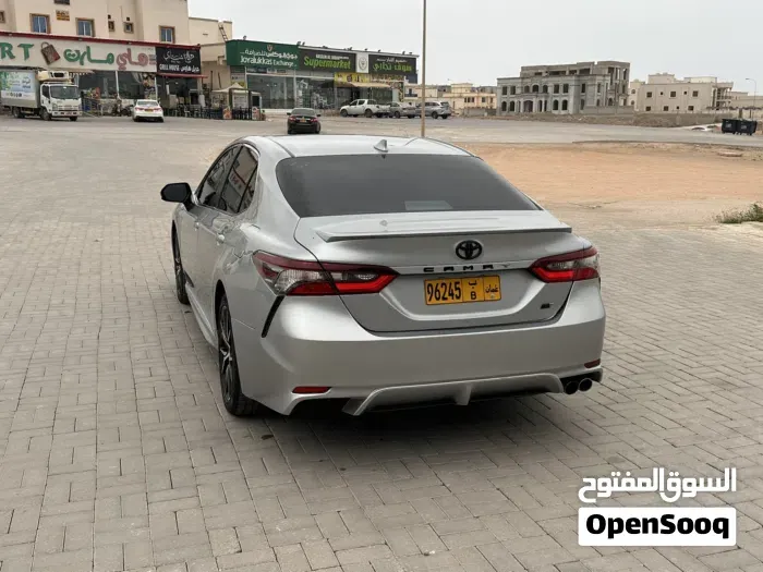 Toyota Camry 2021 photo 2