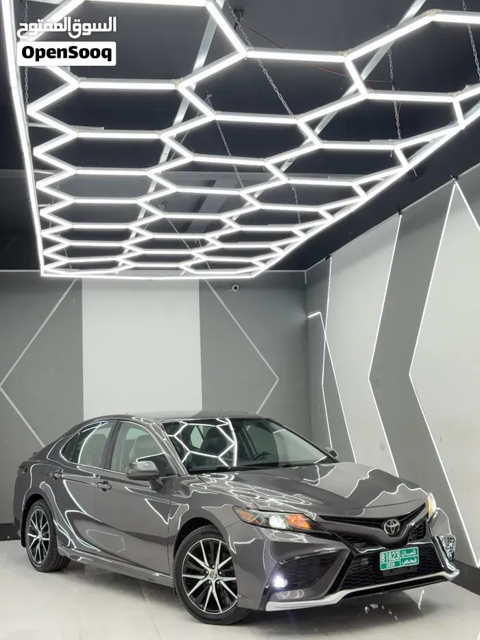 Toyota Camry 2021 photo 5