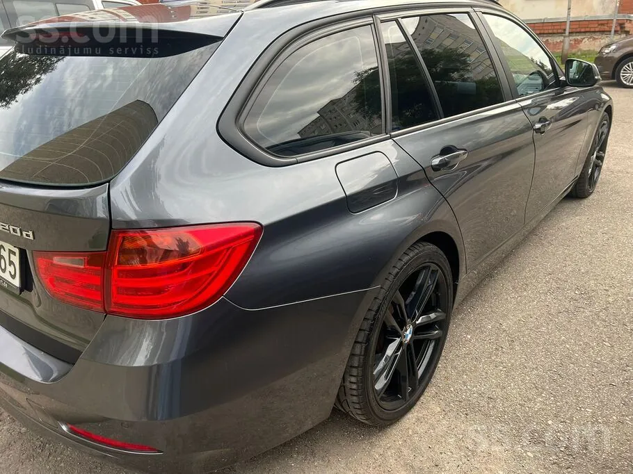 BMW 320 2013 photo 2