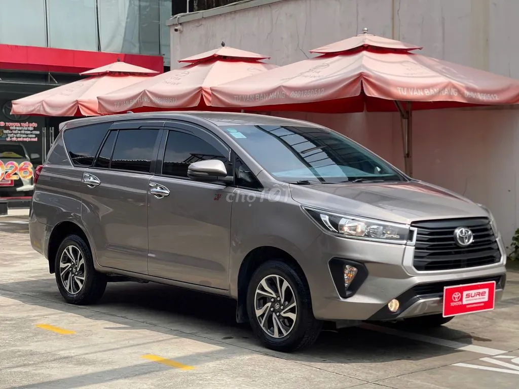 Toyota Innova 2023 photo 2