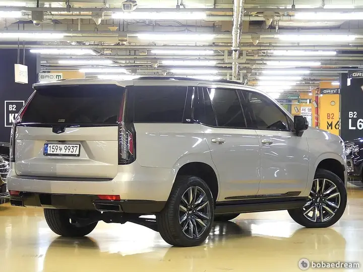 Cadillac Escalade 2022 photo 3