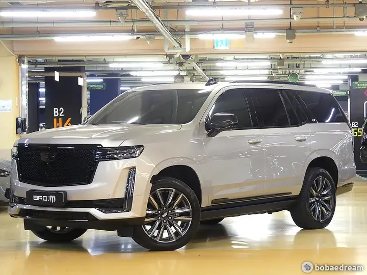 Cadillac Escalade 2022 photo 2