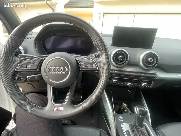 Audi Q2 2022 photo 5