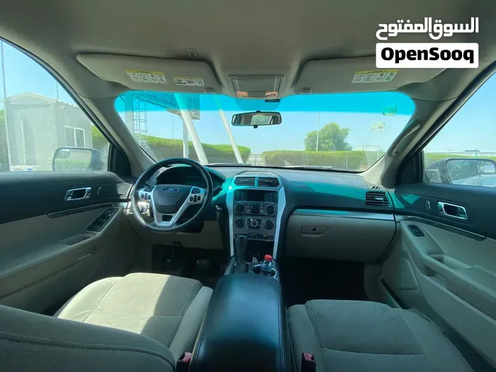 Ford Explorer 2013 photo 4