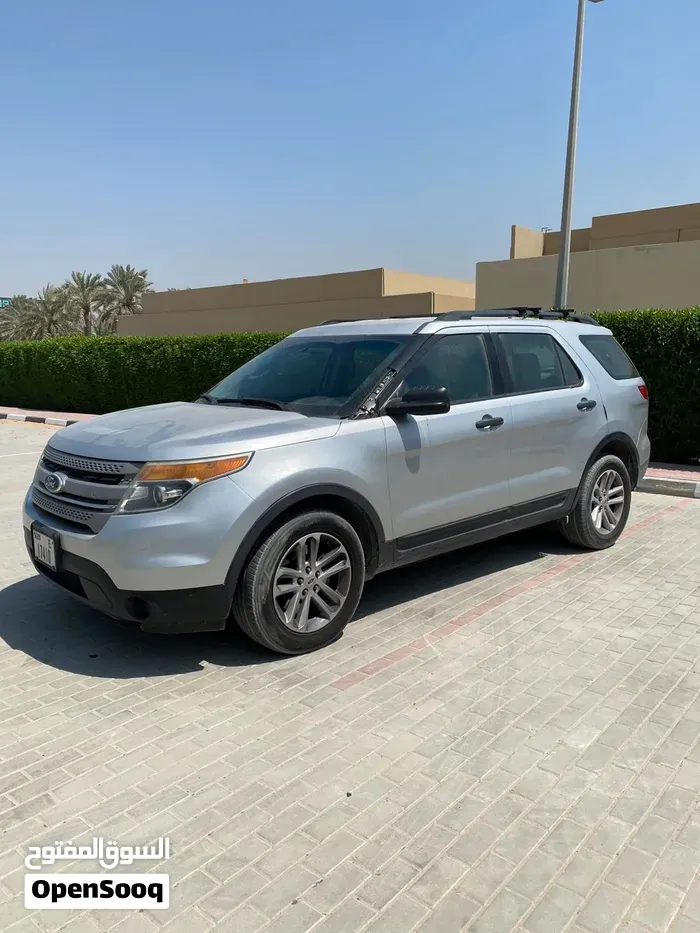 Ford Explorer 2013 photo 3