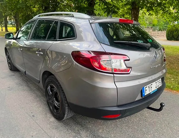 Renault Megane Iii 2011 photo 4