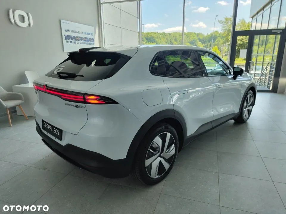 Changan Deepal S05 2026 photo 5