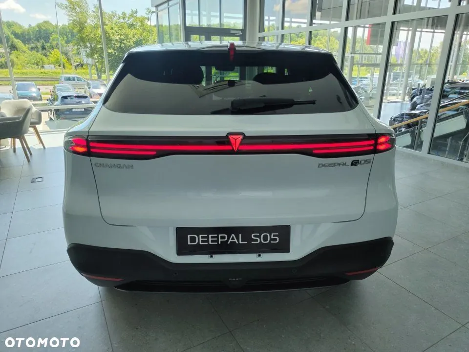 Changan Deepal S05 2026 photo 4