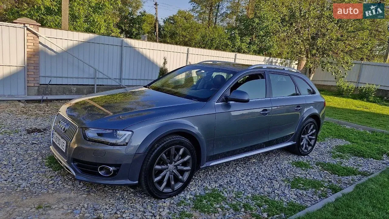 Audi A4 Allroad 2012 photo 4