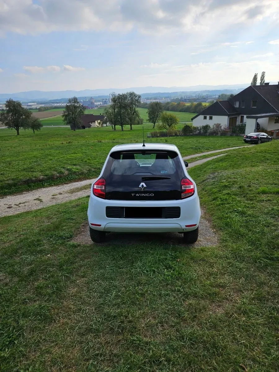 Renault Twingo 2015 photo 3